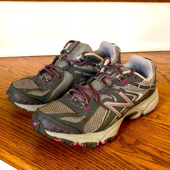 New Balance Shoes New Balance 41 V2 All Terrain Womens Shoes